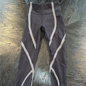 Lululemon leggings size 2